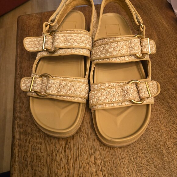 Dolce Vita Shellie Sandal - Picture 5 of 7